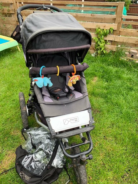 mountain buggy terrain gumtree